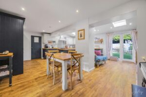 Open plan kitchen/dining/family room