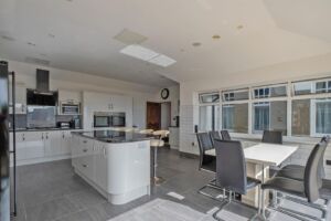 Open Plan Kitchen/Breakfast Room