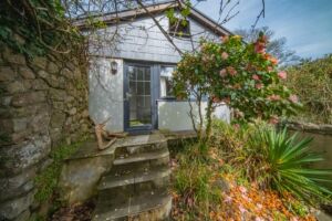 Garden Room Adjoined To Garage