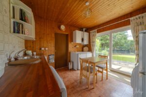 Utility Room/Breakfast Area