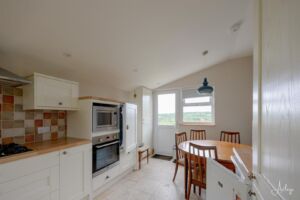 Detached Cottage - Kitchen/Dining Room